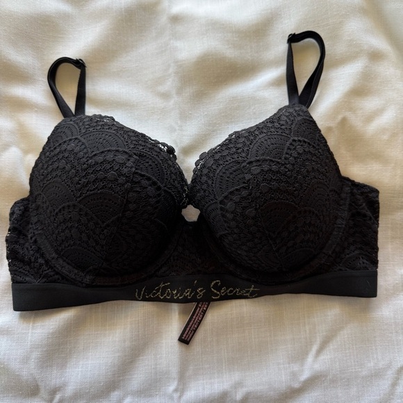 Victoria's Secret Push Up T-Shirt Full Coverage Bra Size 36B NWT - Picture 1 of 7